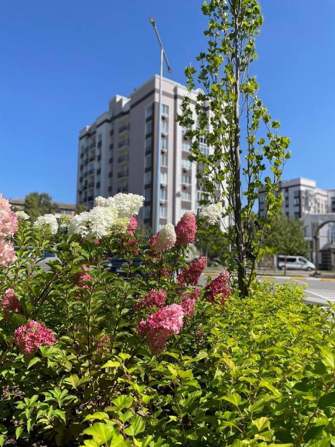 Апартаменти Буча Жк Центральний Εξωτερικό φωτογραφία